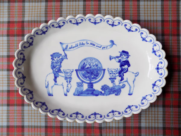 ドリームランドのだえん皿